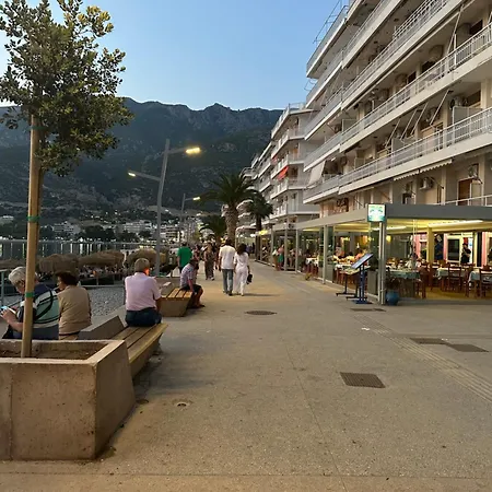 A 10 , Sea Views, Wifi, Airconditioning And Parking, Terrace Апартаменты