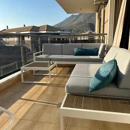 A 10 , Sea Views, Wifi, Airconditioning And Parking, Terrace Апартаменты Лоутраки
