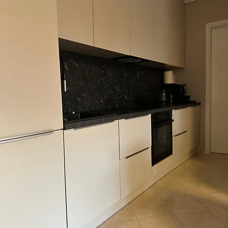 A 10 , Sea Views, Wifi, Airconditioning And Parking, Terrace